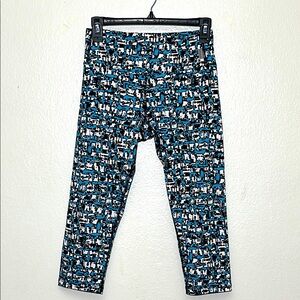 Playful Blue and Black Patterned Leggings